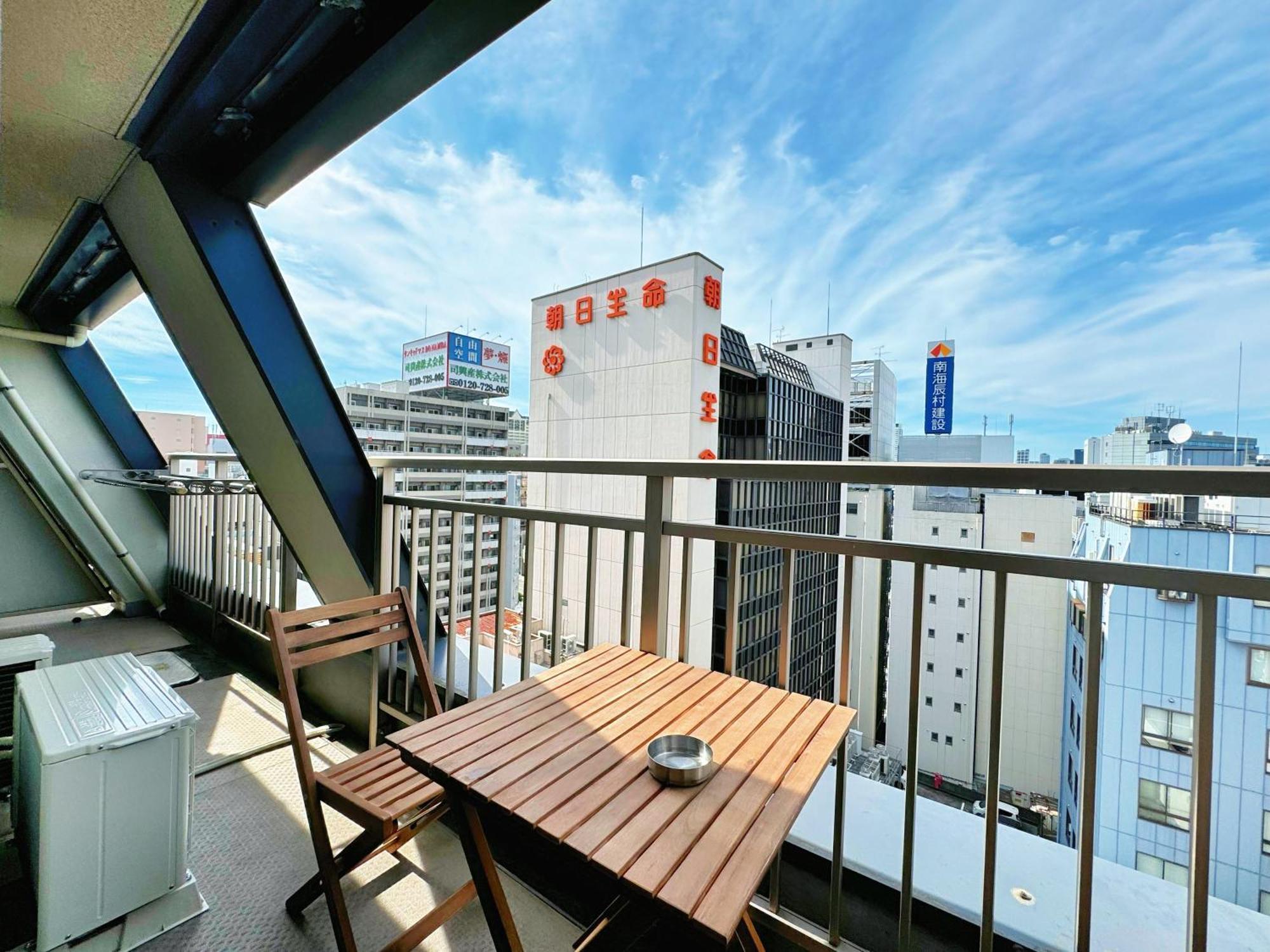 クリスタルコート難波 Apartment Osaka Luaran gambar