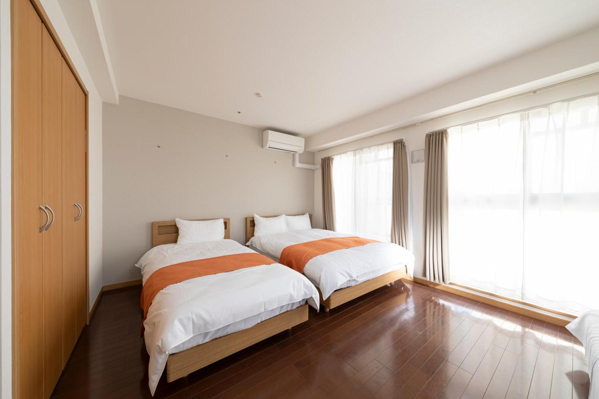 クリスタルコート難波 Apartment Osaka Luaran gambar